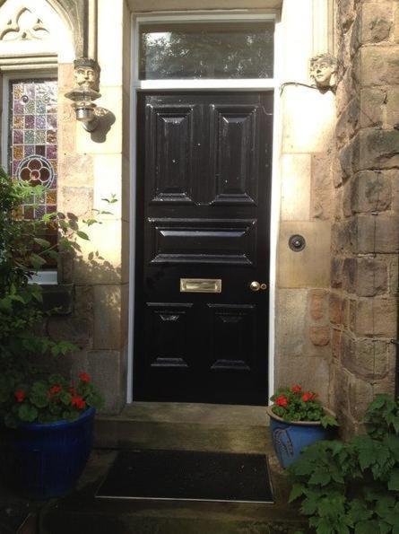 Number27Harrogate Bed & Breakfast Exterior foto